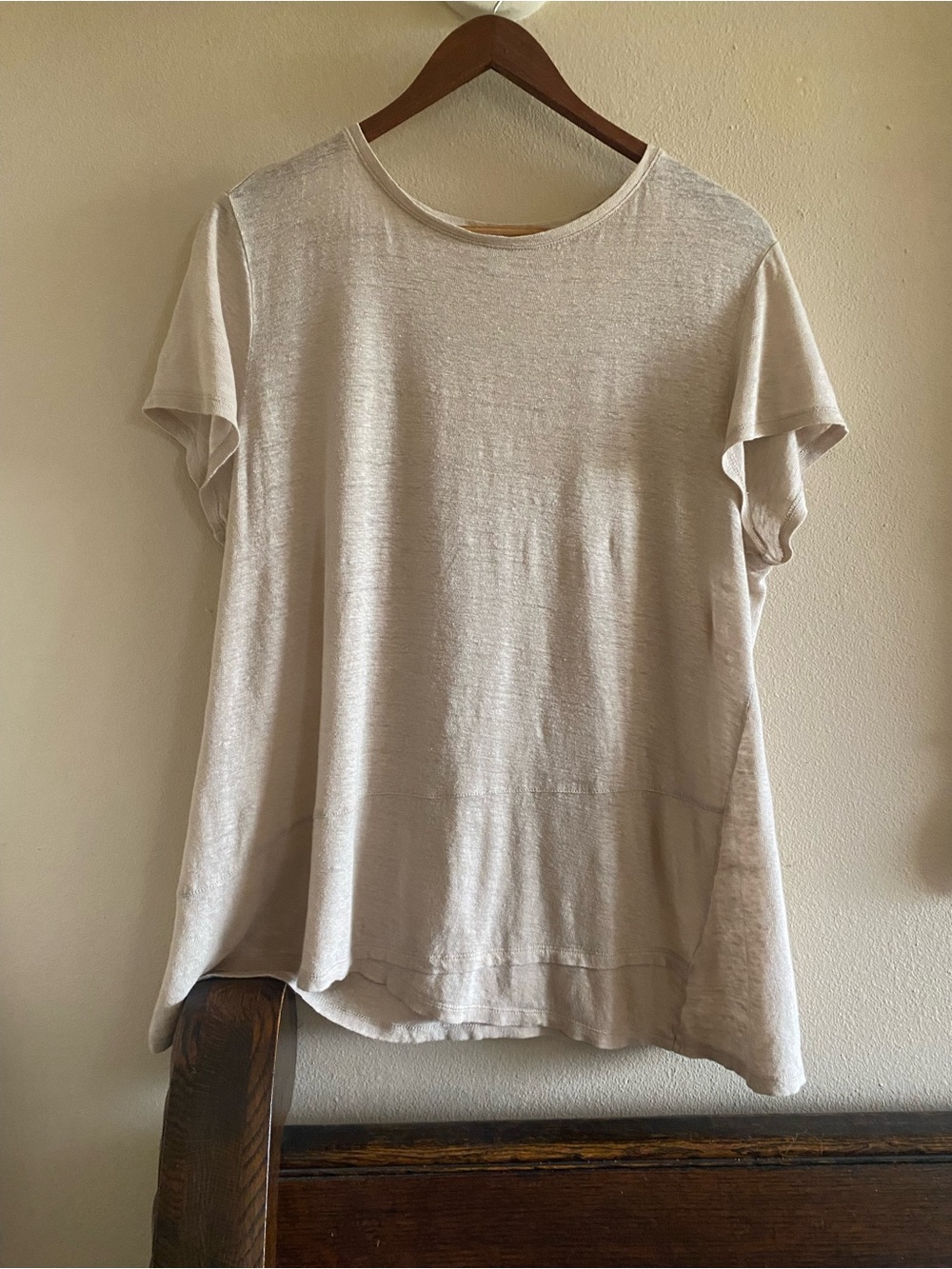 J Jill Linen Beige Short Sleeve Angled Hem Top